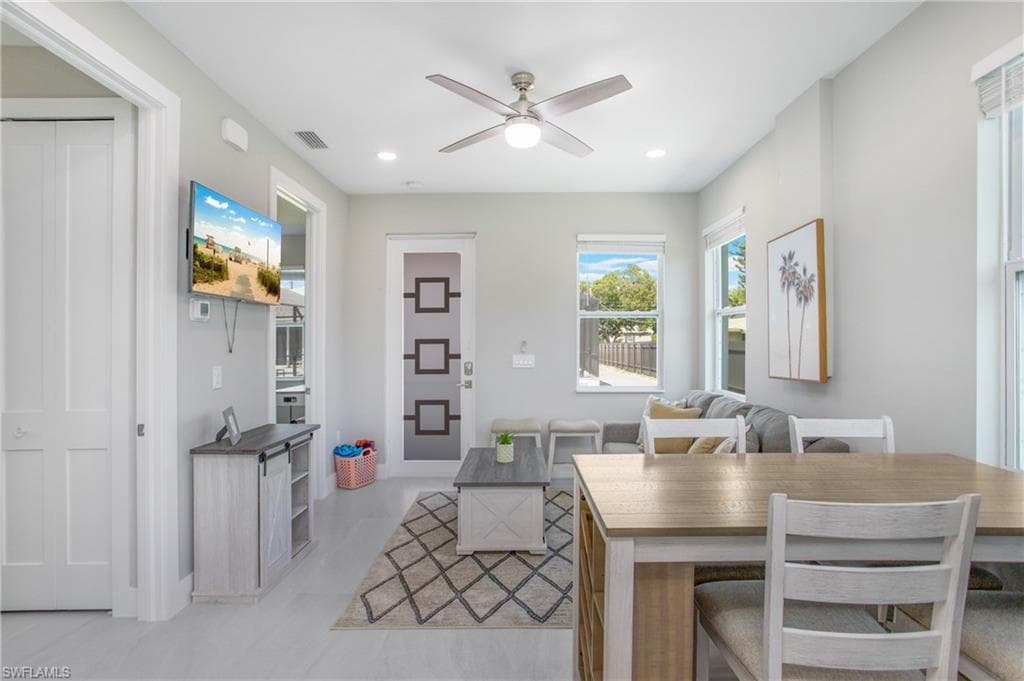269xx Riverside Dr, Bonita Springs, FL 34135-30