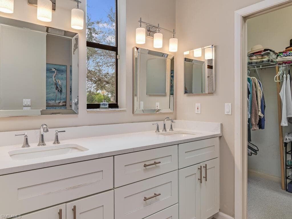 171 Cays Dr, Naples, FL 34114-17