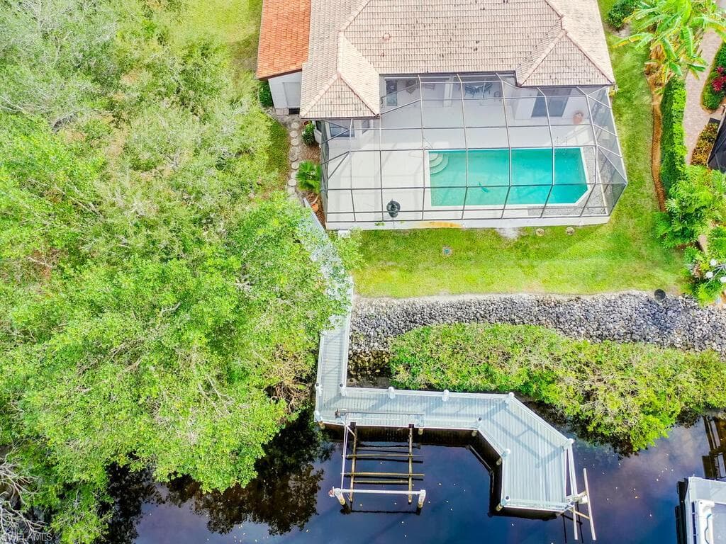 171 Cays Dr, Naples, FL 34114-35