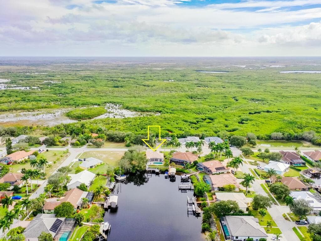 171 Cays Dr, Naples, FL 34114-39