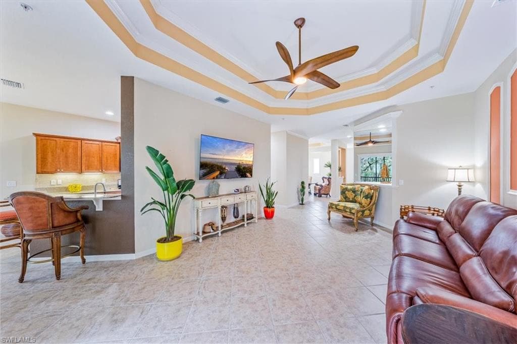 /property-images/224011902-2.jpg