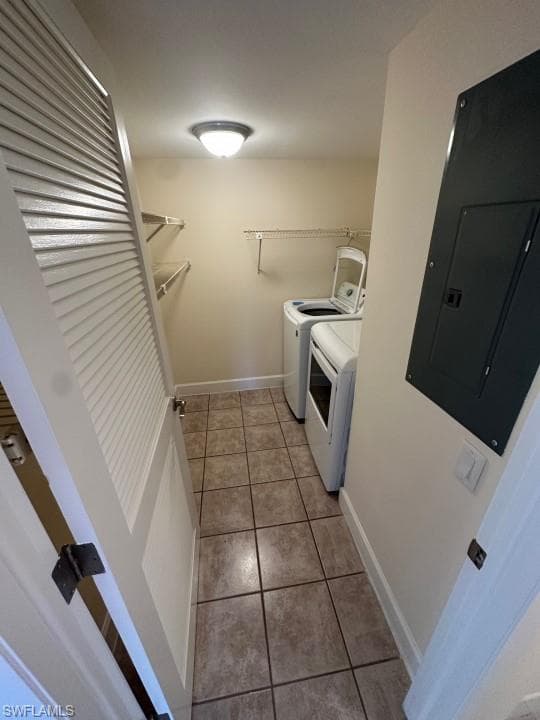 4681 Lakeside Club Blvd 1, Fort Myers, FL 33905-8