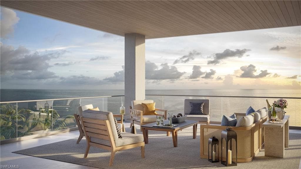 1611 Gulf Shore Blvd N Penthouse 5, Naples, FL 34102-12