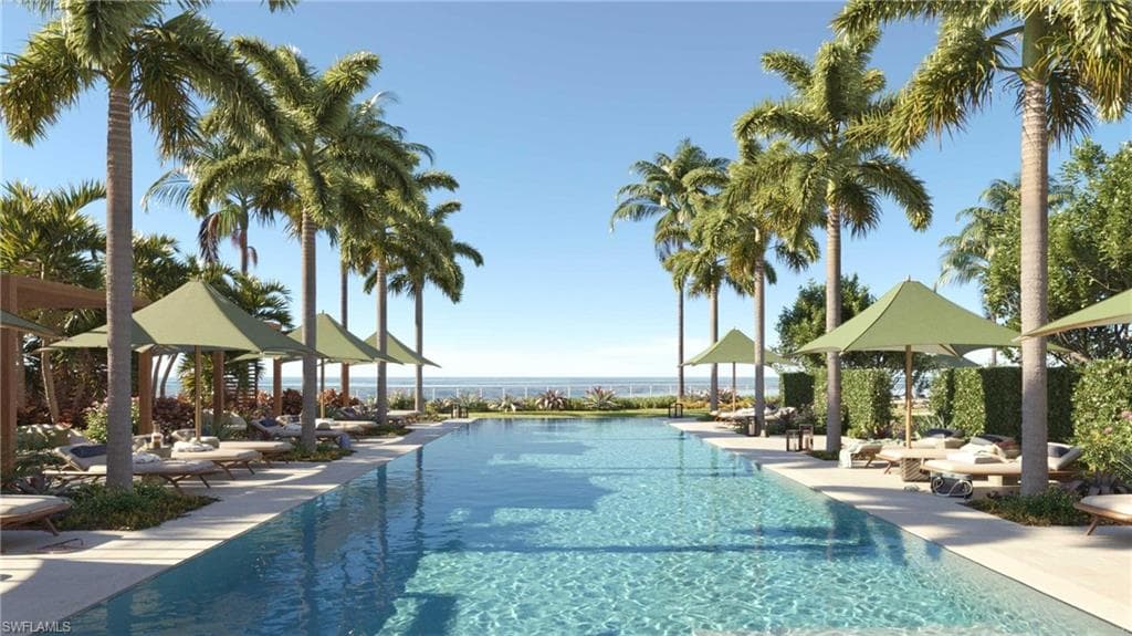 1611 Gulf Shore Blvd N Penthouse 5, Naples, FL 34102-5