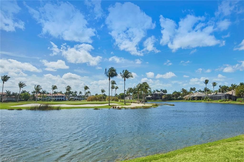 2382 King Palm Way, Naples, FL 34105-9