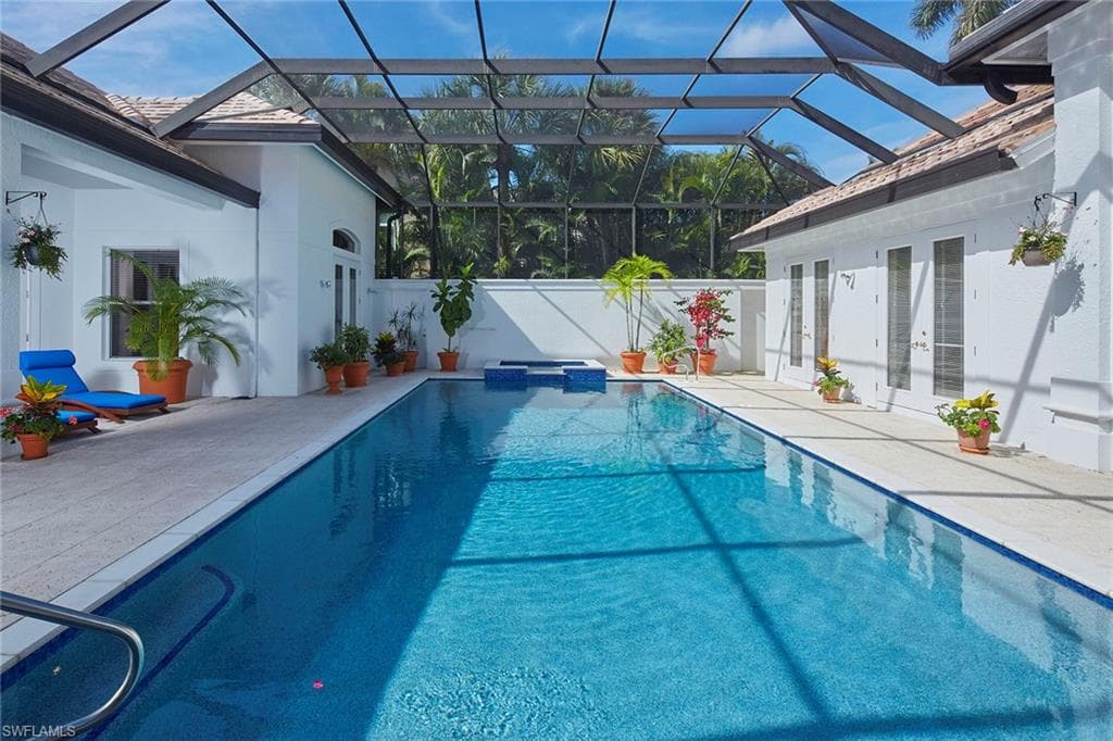 2382 King Palm Way, Naples, FL 34105-35