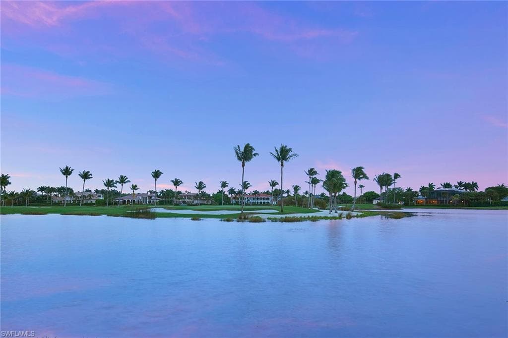 2382 King Palm Way, Naples, FL 34105-41