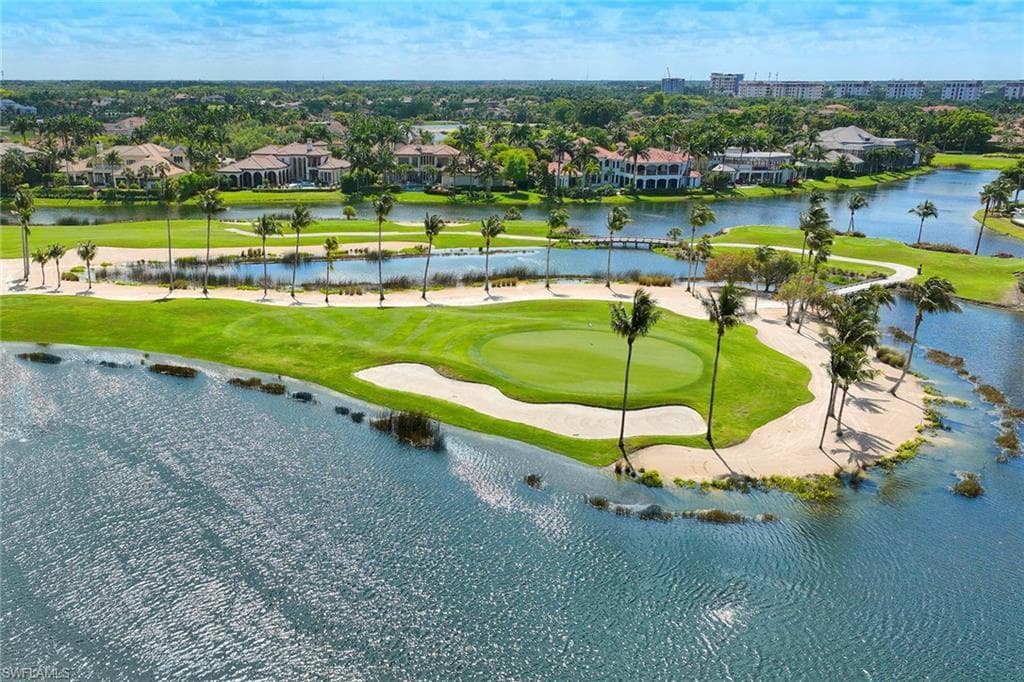 2382 King Palm Way, Naples, FL 34105-42