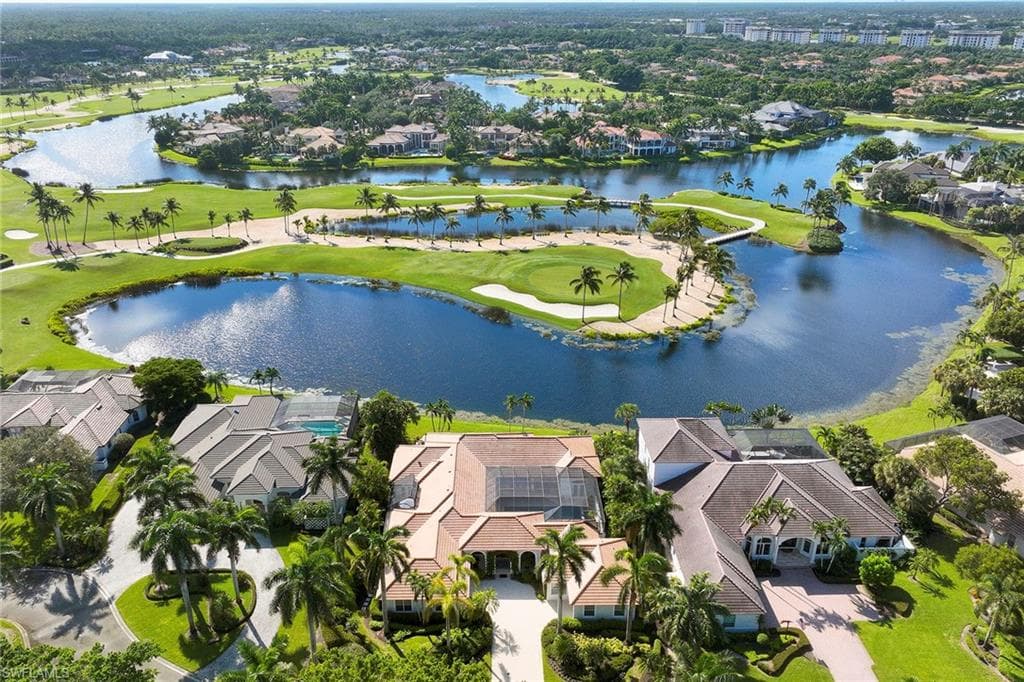 2382 King Palm Way, Naples, FL 34105-45