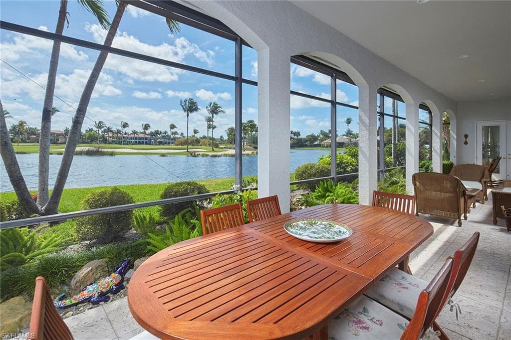2382 King Palm Way, Naples, FL 34105-7