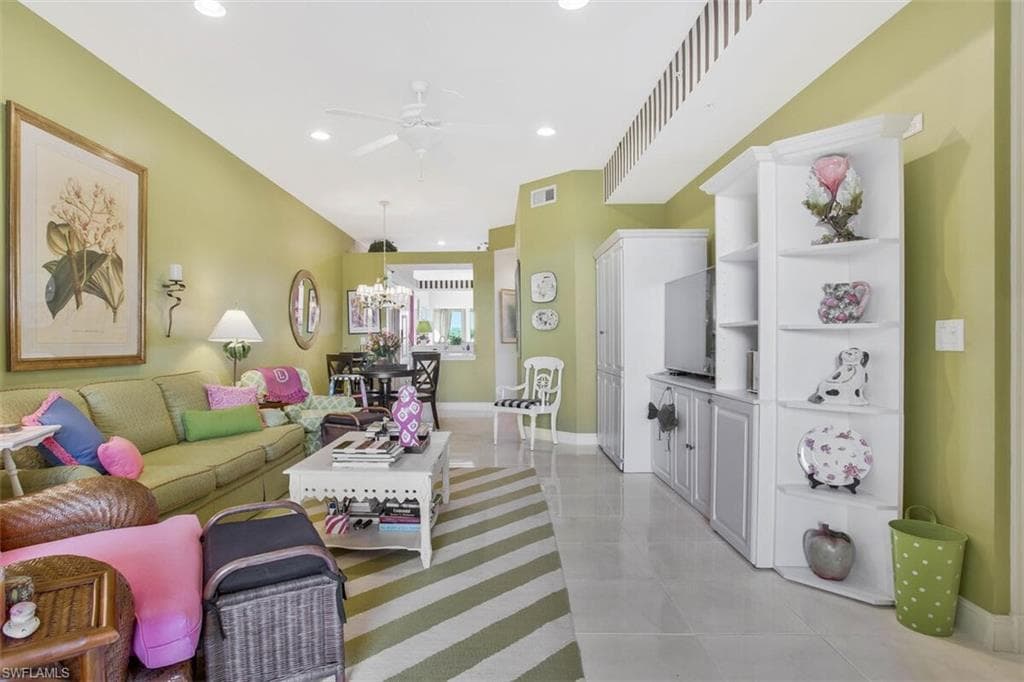1855 Les Chateaux Blvd Blvd 5-302, Naples, FL 34109-26