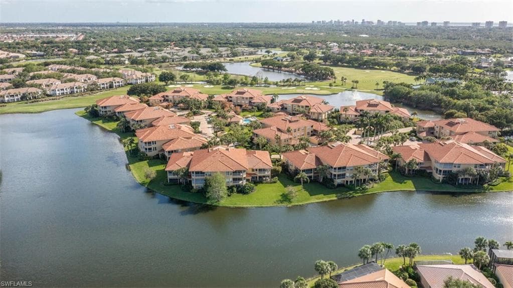 1855 Les Chateaux Blvd Blvd 5-302, Naples, FL 34109-35