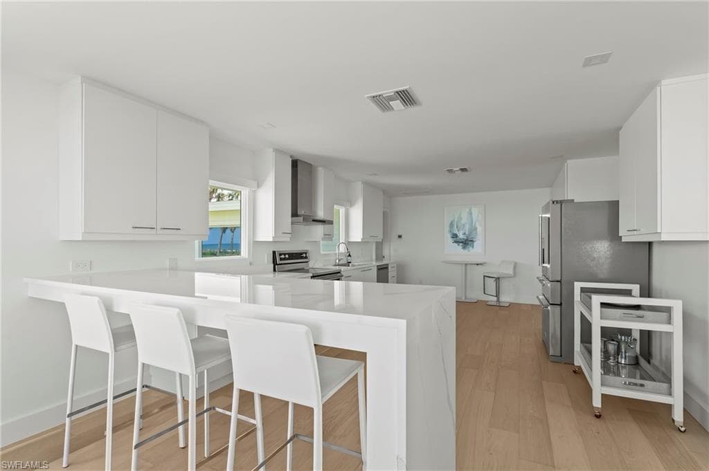 71 18th Ave S, Naples, FL 34102-20
