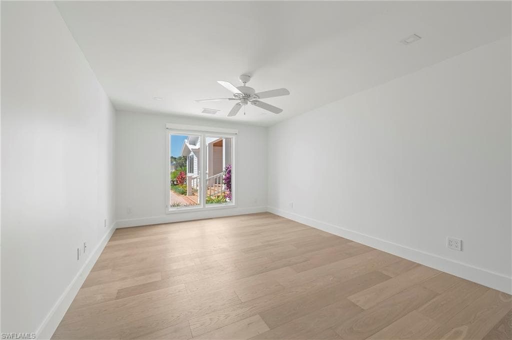 71 18th Ave S, Naples, FL 34102-30