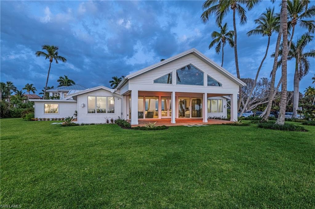 71 18th Ave S, Naples, FL 34102-50