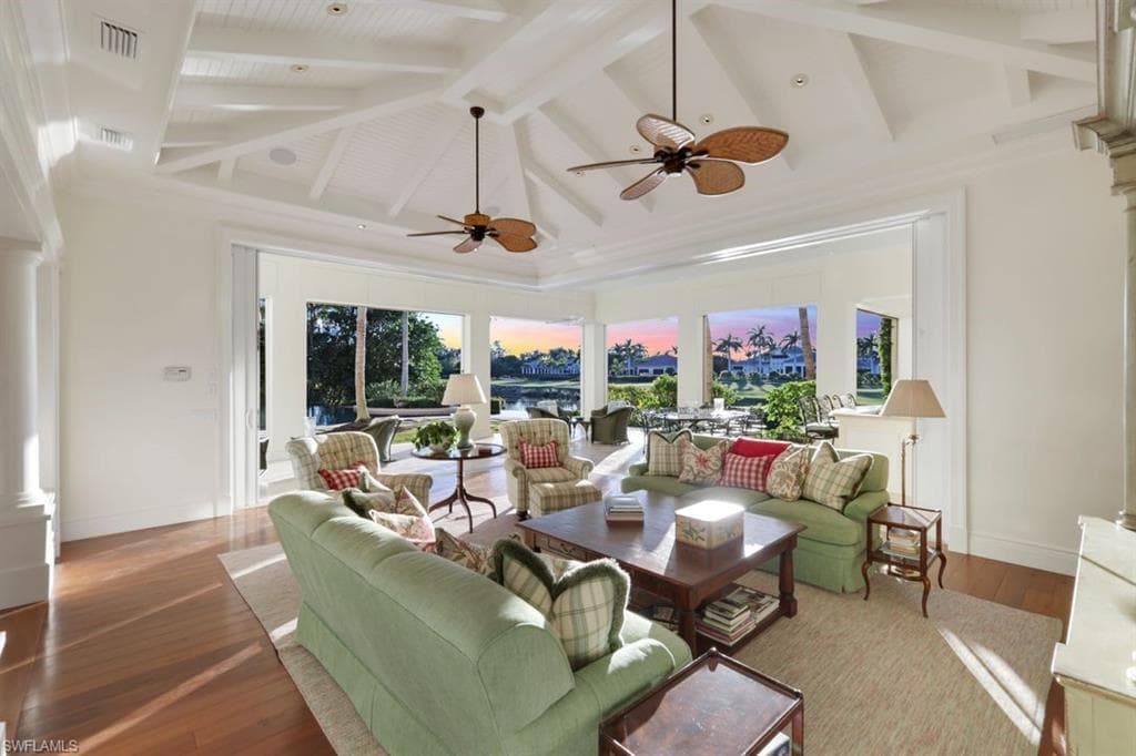 1437 Nighthawk Pt, Naples, FL 34105-8