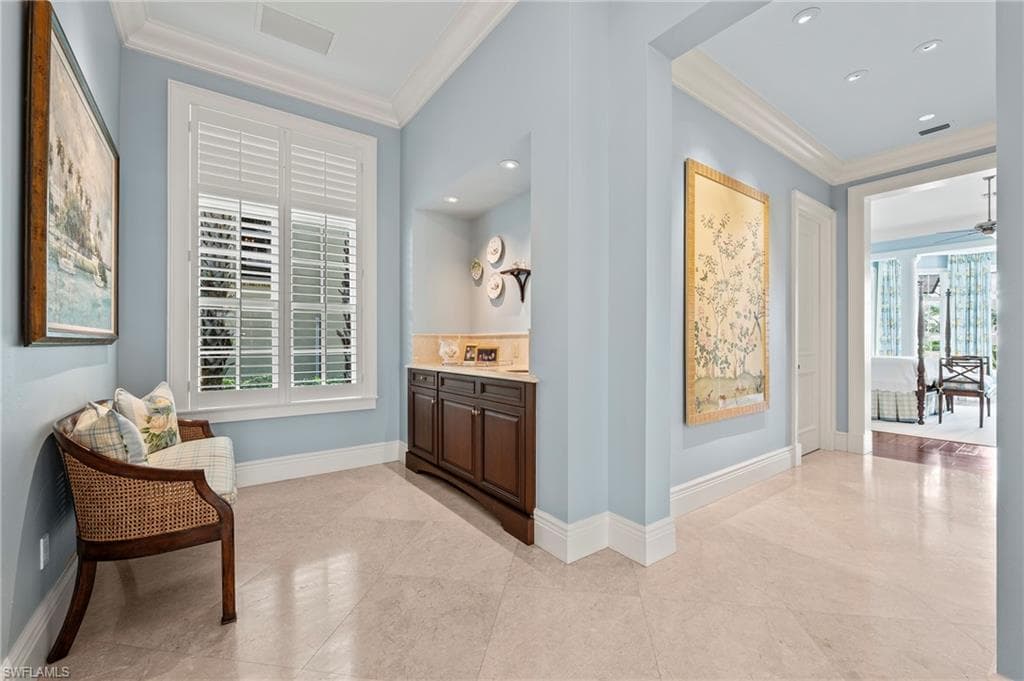 1437 Nighthawk Pt, Naples, FL 34105-18