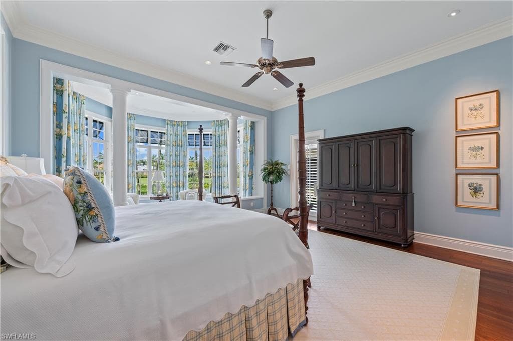 1437 Nighthawk Pt, Naples, FL 34105-19