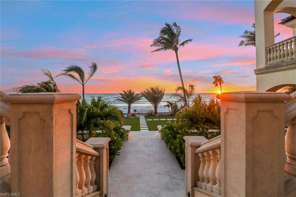 6111 Sanibel Captiva Rd, Sanibel, FL 33957-7