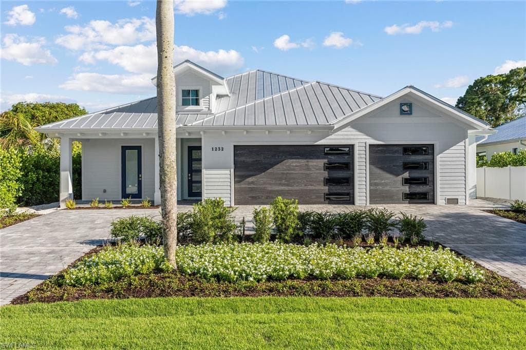 /property-images/224054128-2.jpg