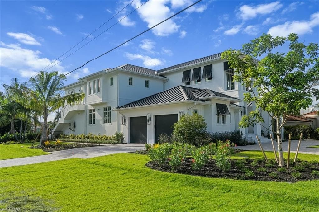 1645 Bonita Ct, Naples, FL 34102-42