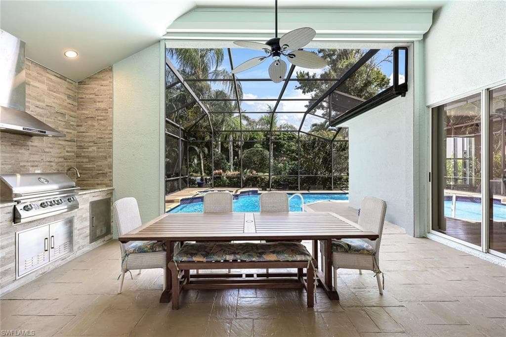8785 Ventura Way, Naples, FL 34109-27