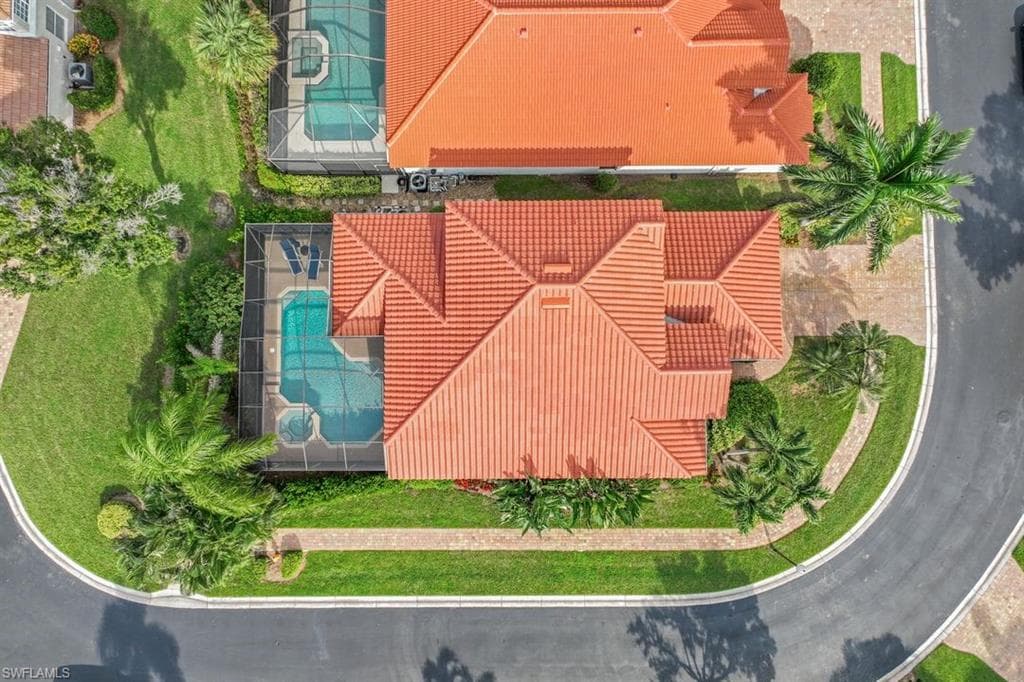 8785 Ventura Way, Naples, FL 34109-31