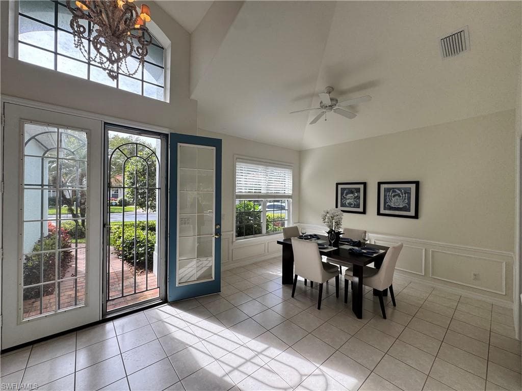 8785 Ventura Way, Naples, FL 34109-4