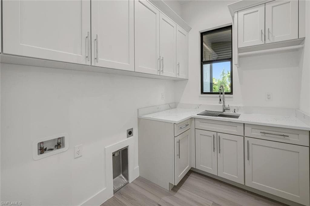 27132 Serrano Way, Bonita Springs, FL 34135-16