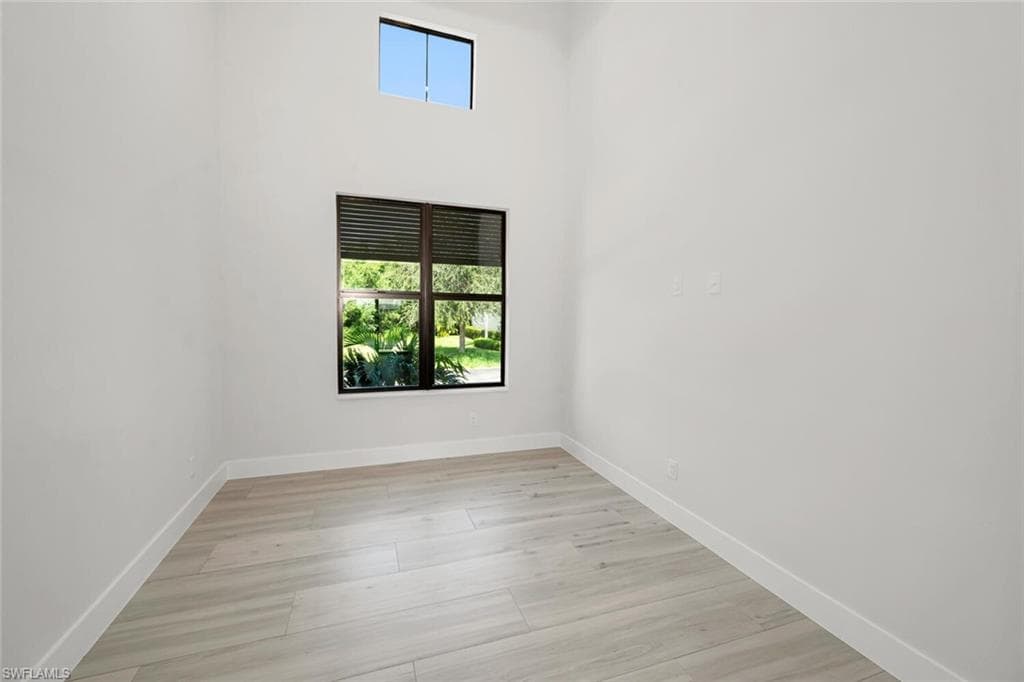 27132 Serrano Way, Bonita Springs, FL 34135-7