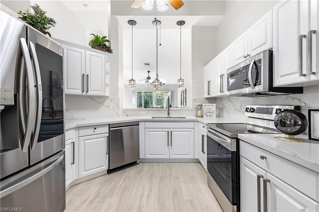 /property-images/224068322-2.jpg