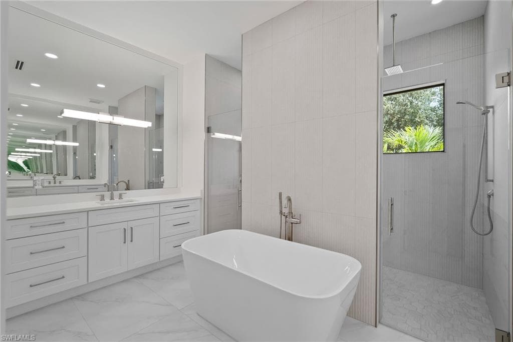 27105 Serrano Way, Bonita Springs, FL 34135-19