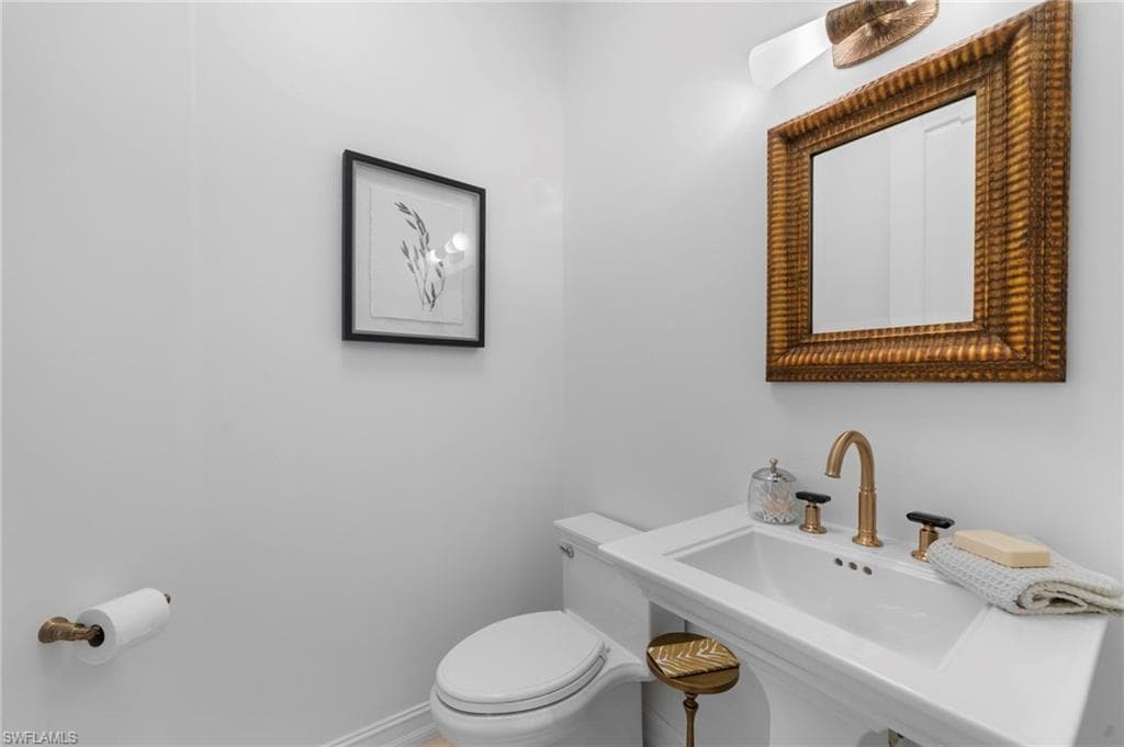 3111 Indigobush Way, Naples, FL 34105-29