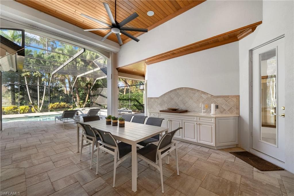3111 Indigobush Way, Naples, FL 34105-32