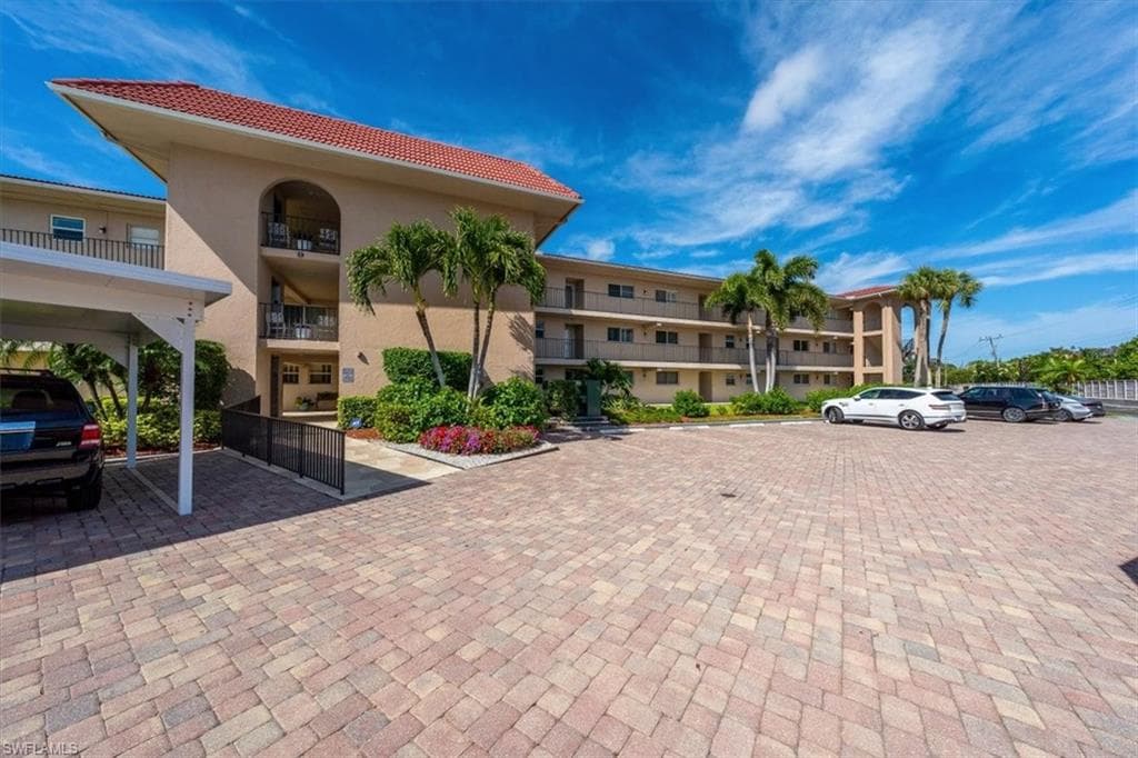Virtual Tour