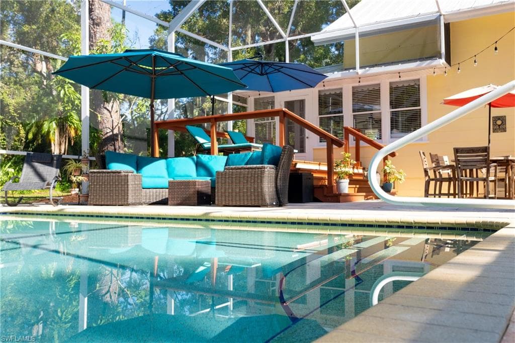10630 Goodwin St, Bonita Springs, FL 34135-3
