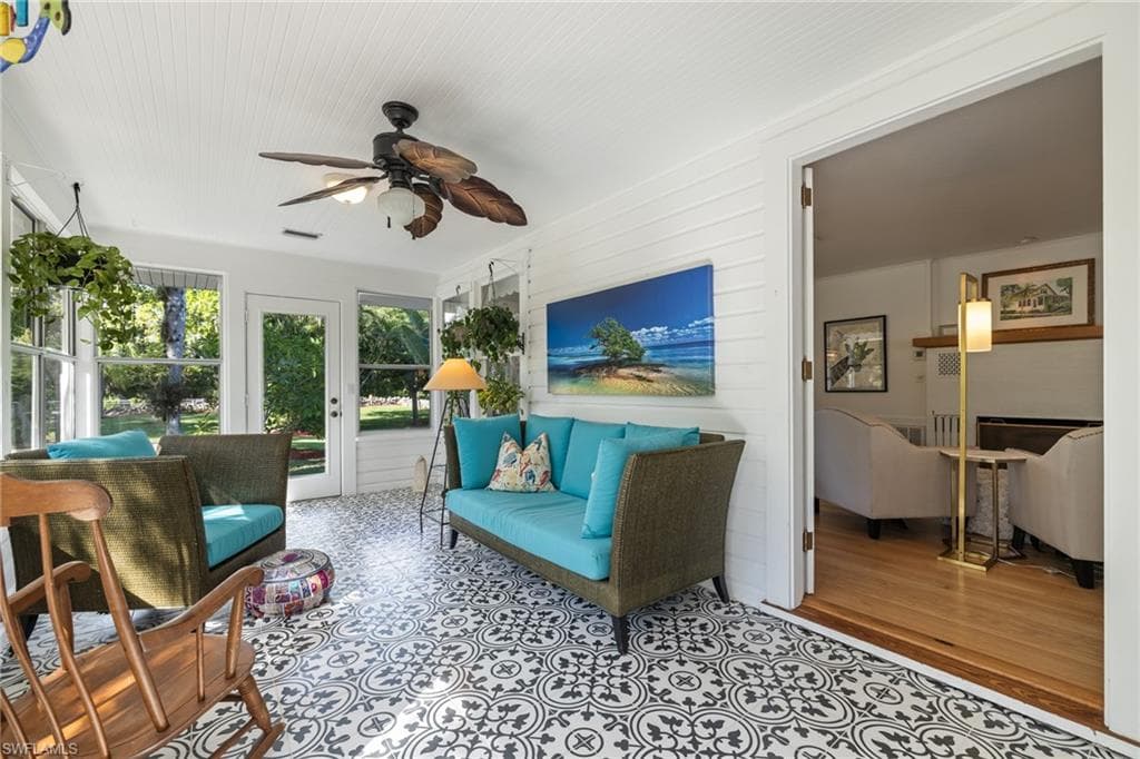 10630 Goodwin St, Bonita Springs, FL 34135-7