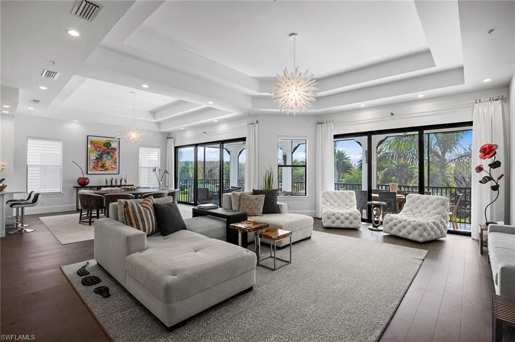 /property-images/224076364-2.jpg
