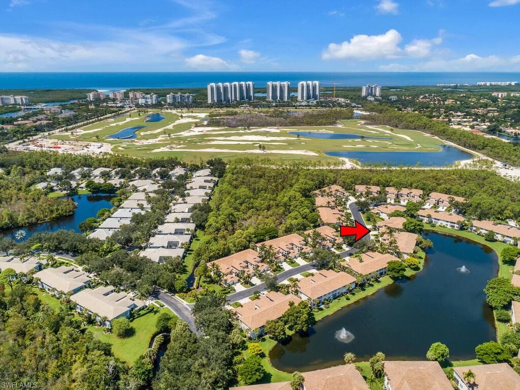 816 Carrick Bend Cir 202, Naples, FL 34110-48
