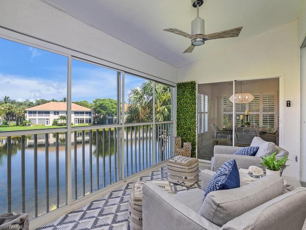 816 Carrick Bend Cir 202, Naples, FL 34110-6