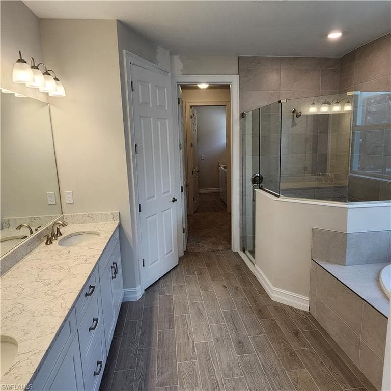 316 Grace Bay Ln, Naples, FL 34114-6