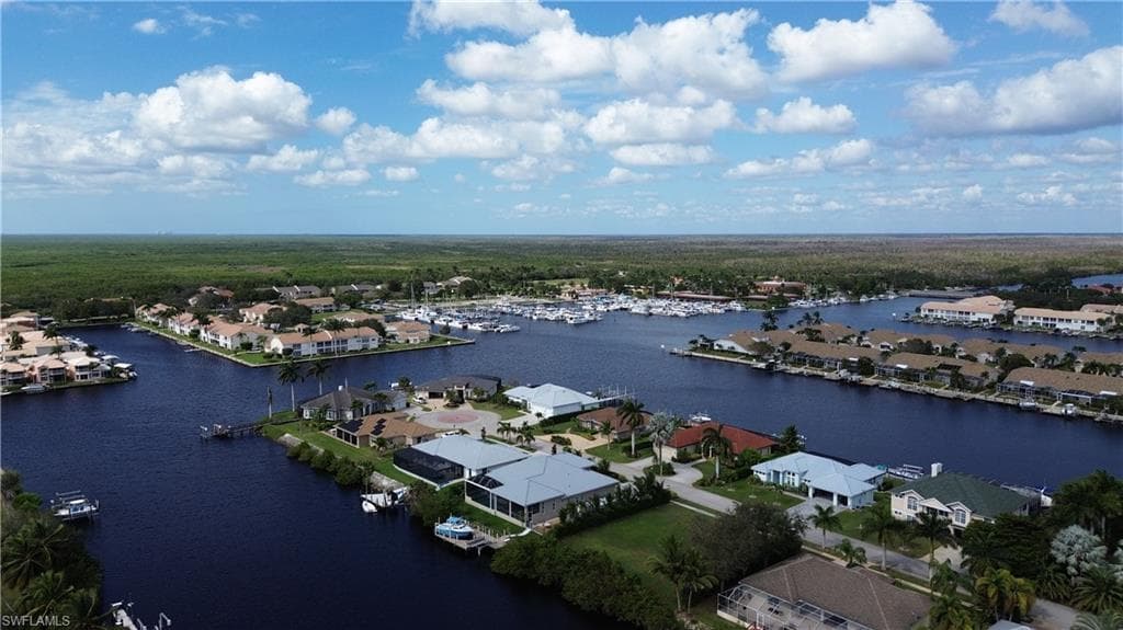176 Venus Cay, Naples, FL 34114-23