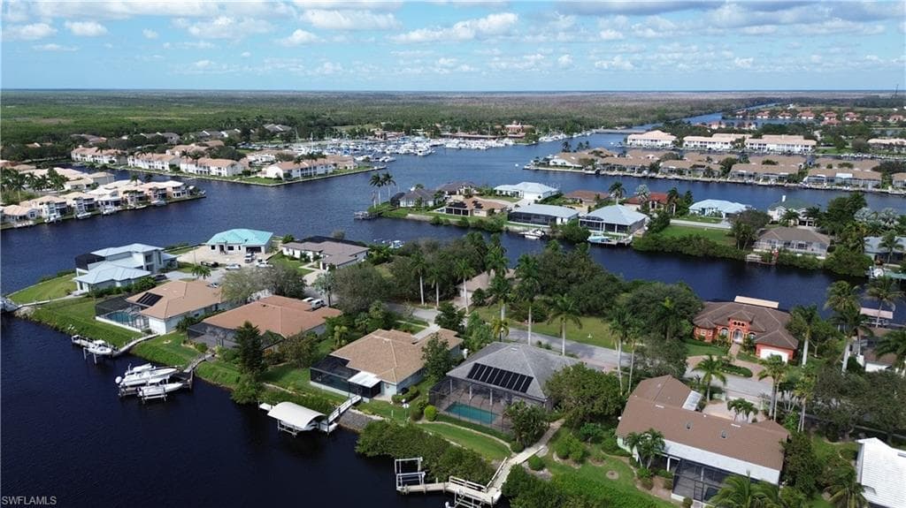176 Venus Cay, Naples, FL 34114-24