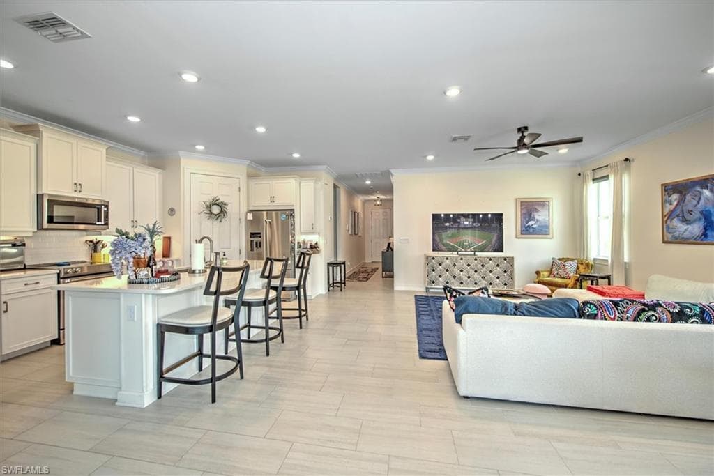374 Deauville Loop, Naples, FL 34114-12