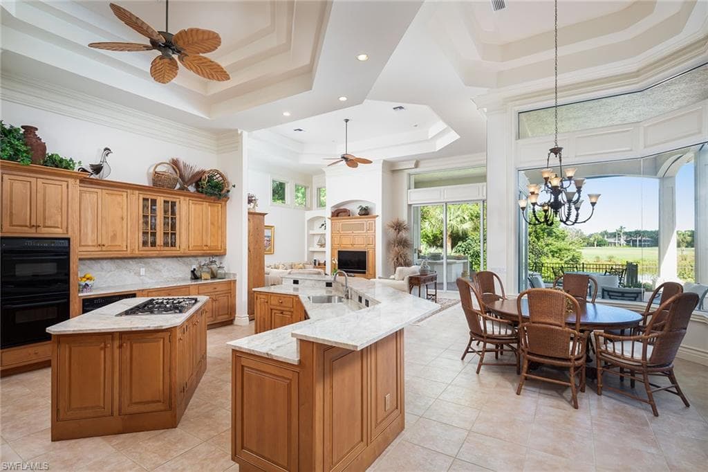 2923 Indigobush Way, Naples, FL 34105-9