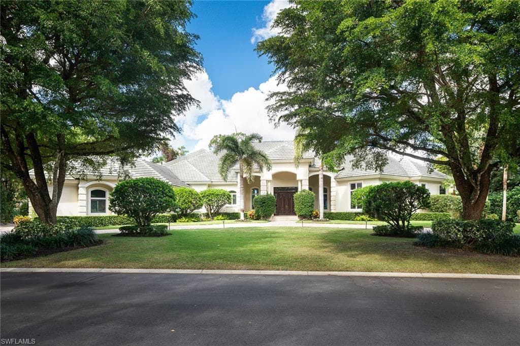 2923 Indigobush Way, Naples, FL 34105-1