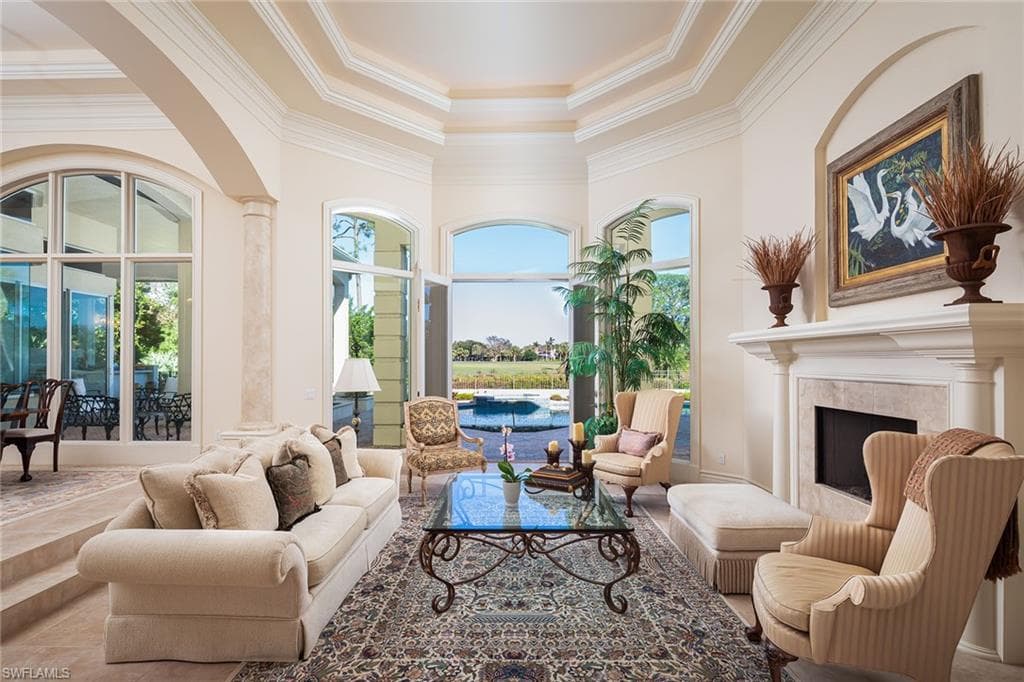2923 Indigobush Way, Naples, FL 34105-2