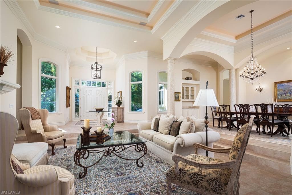 2923 Indigobush Way, Naples, FL 34105-5
