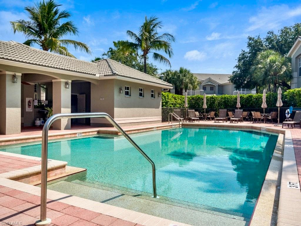 9005 Whimbrel Watch Ln 101, Naples, FL 34109-23