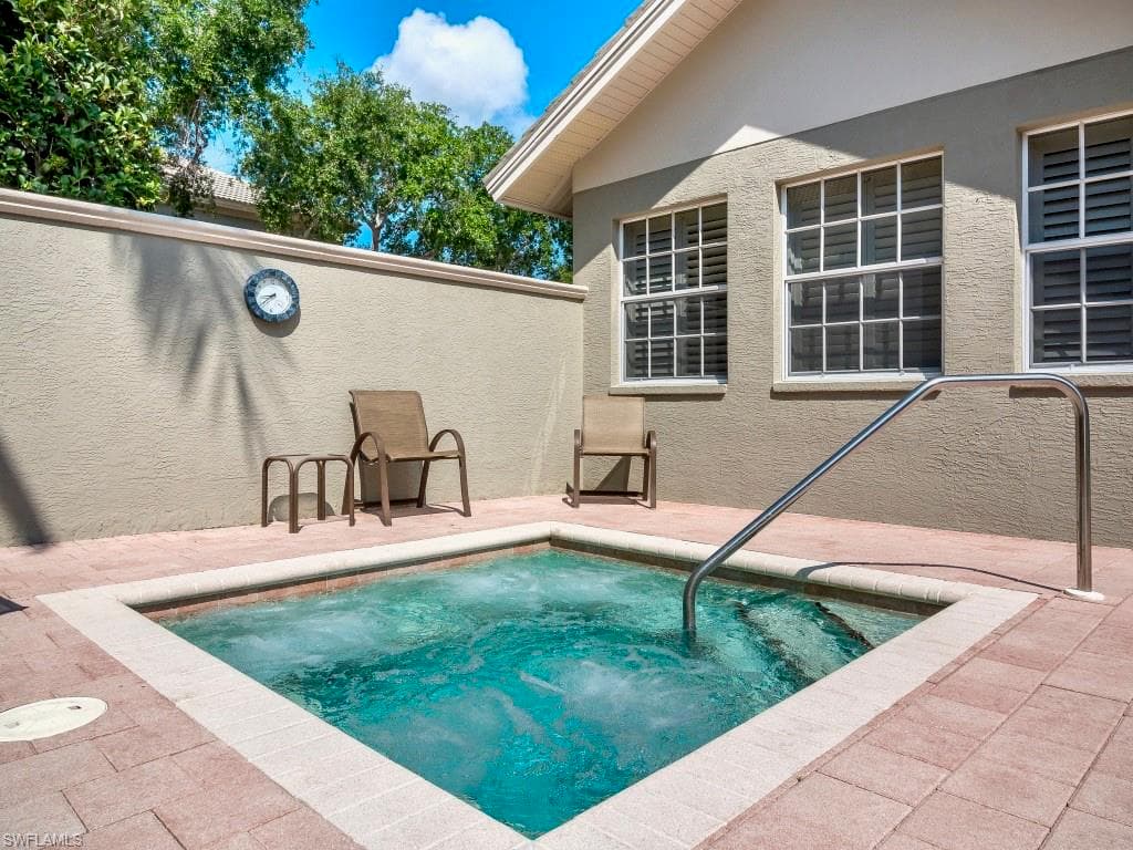 9005 Whimbrel Watch Ln 101, Naples, FL 34109-24